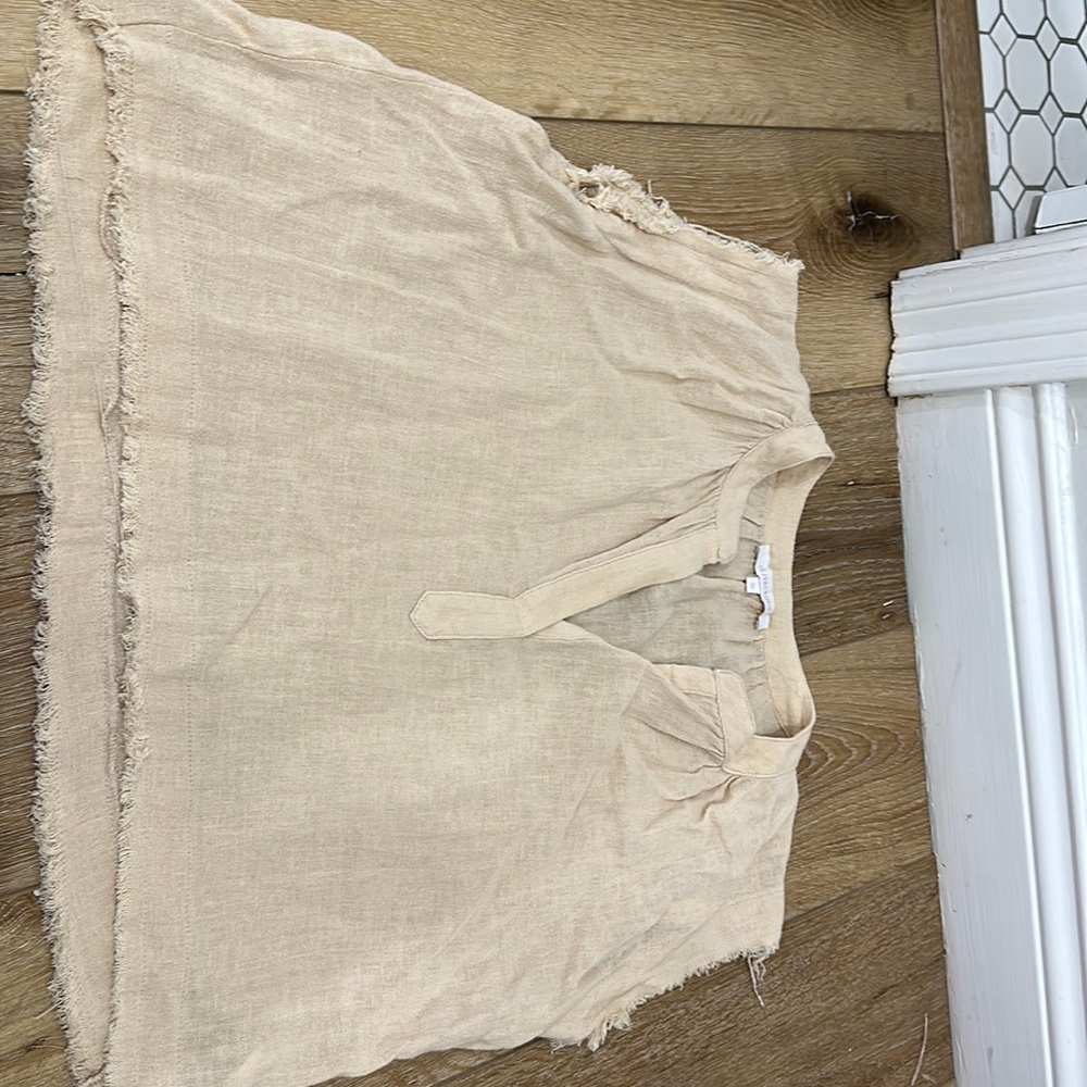 Olivaceous boutique top medium